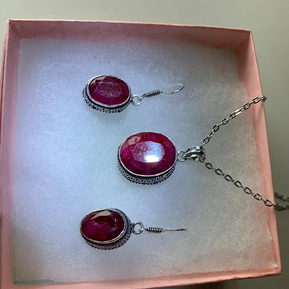 Ruby Necklace And Earrings Set